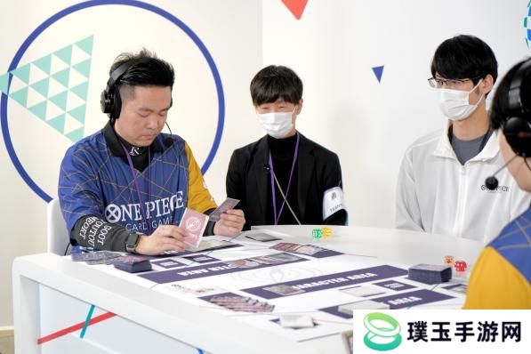 《航海王卡牌对战》世界赛巅峰对决：大陆选手阿保夺冠，独特简体中文冠军卡加冕！